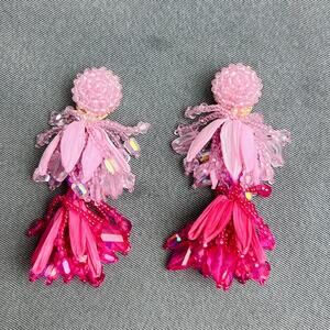 Oscar de la Renta Pink Beaded Flower Clip-On Earrings